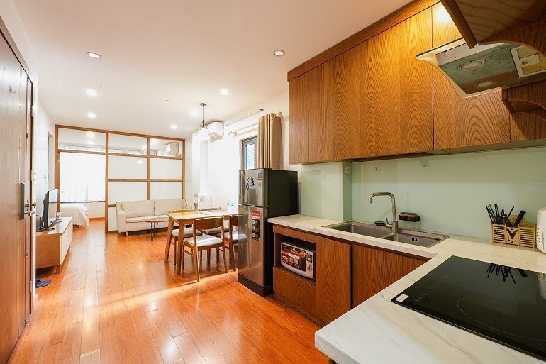 Cho thuê Căn hộ chung cư đường Linh Lang, Phường Cống Vị, Diện tích 70m², Giá 18.2 Triệu/tháng 5
