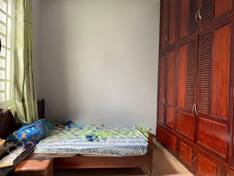 Bán nhà trong ngõ đường số 8, Linh Trung, Thủ Đức, TP HCM - Diện tích 194m2, cấp 4. Giá 10,9 tỷ, 4