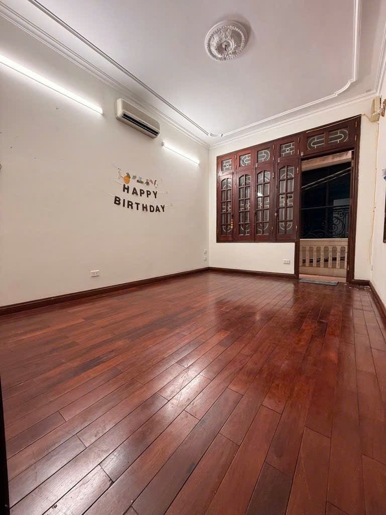 Cần bán Nhà mặt tiền đường Đại La, Phường Đồng Tâm, Diện tích 43m², Giá 13.8 Tỷ 6