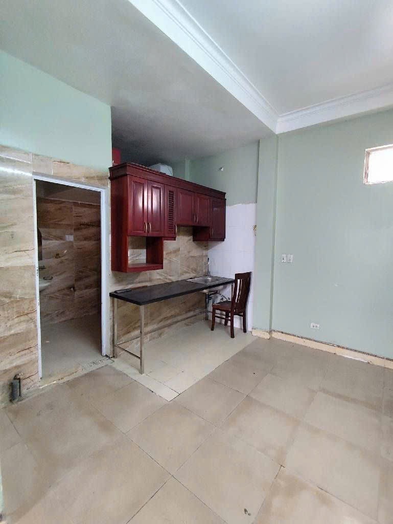 Cần bán Nhà mặt tiền đường Minh Khai, Phường Vĩnh Tuy, Diện tích 70m², Giá 13.9 Tỷ 2