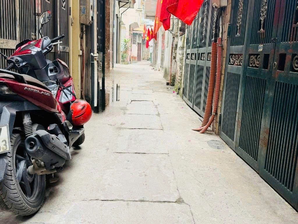Cần bán Nhà mặt tiền đường Mạc Thị Bưởi, Phường Vĩnh Tuy, Diện tích 50m², Giá 14.5 Tỷ