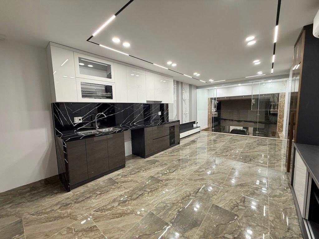 Cần bán Nhà mặt tiền đường Hoàng Mai, Phường Hoàng Văn Thụ, Diện tích 50m², Giá 20 Tỷ 2