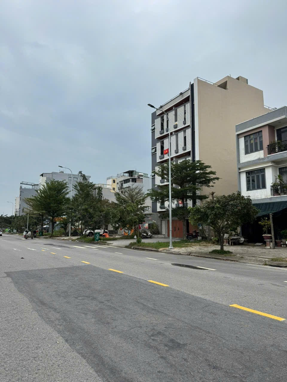 180m2/ 22,2 tỷ Đường Nguyễn Đức Thuận rộng 15m lề 9m, sát Biển Sơn Thủy,H:Bắc 6