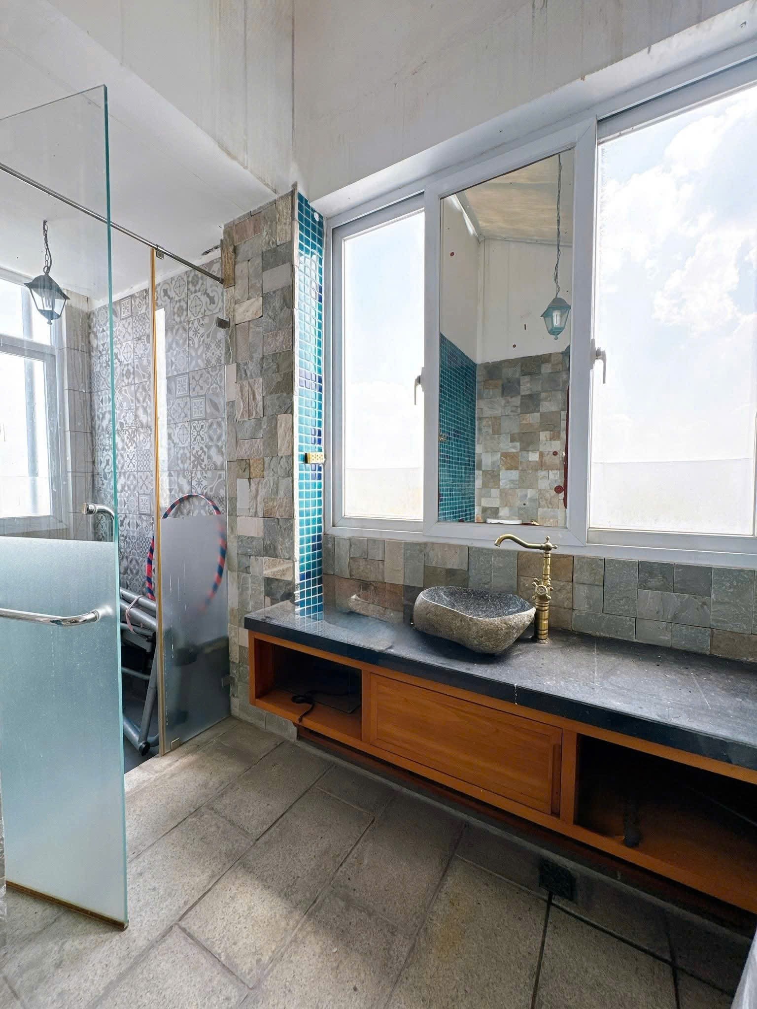 SIÊU PHẨM MT TRẦN BÌNH TRỌNG BÌNH THẠNH - TÒA NHÀ 130m2 9 TẦNG CÓ HẦM 13