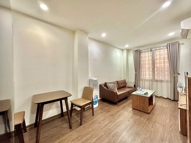 Cho thuê căn hộ 1PN, rộng 40m2 tại Đào Tấn, Ba đình, đầy đủ nội thất hiện đại 5