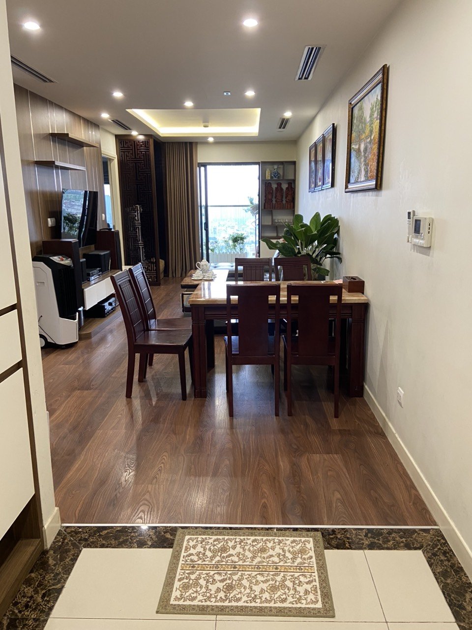 Bán gấp căn hộ 2PN-66m2 tại Imperia Garden, SHLD, giá 8.3 tỷ