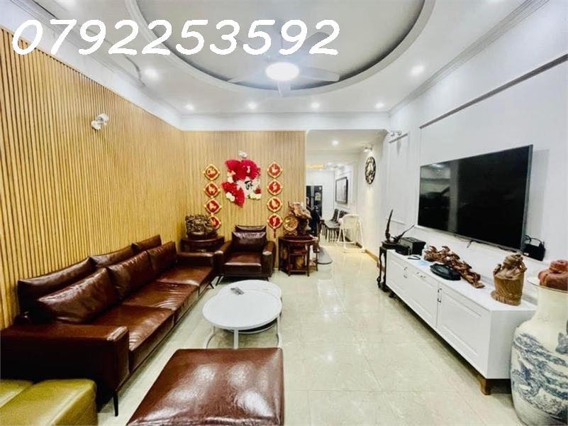 Bán Nhà . Khương Đình . Thanh Xuân 58-63m x5 tầng x Mặt tiền 4.7m. Giá bán 10 tỷ 800tr 2