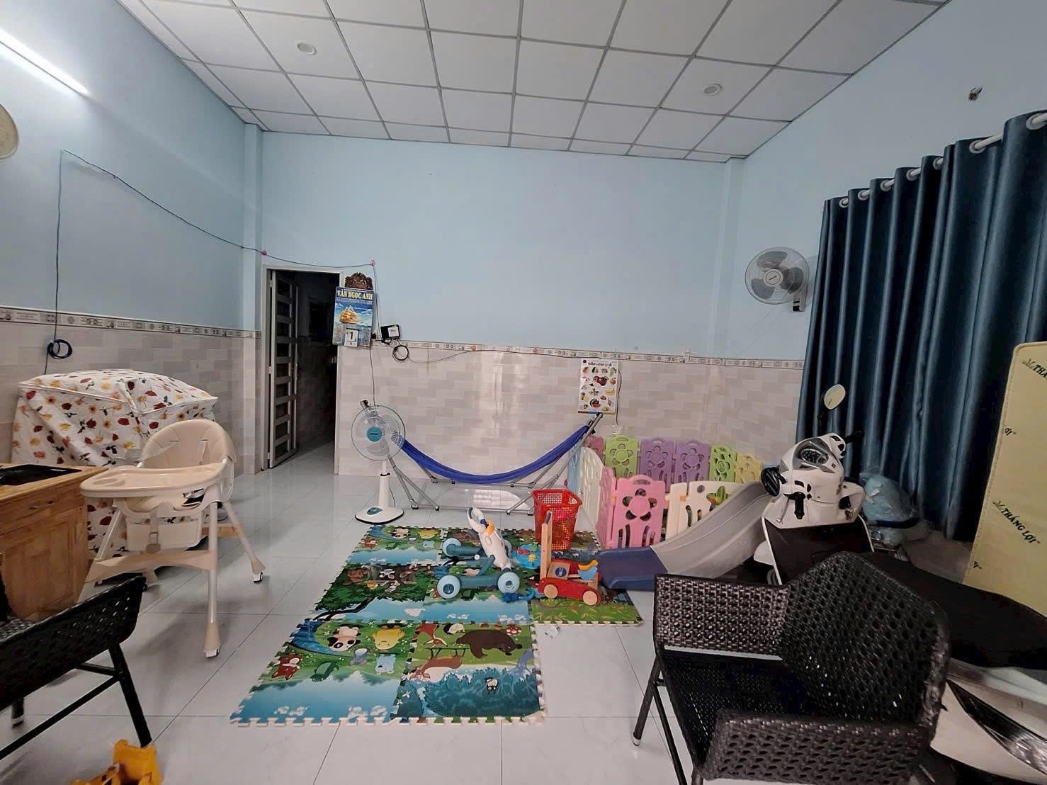 Bán nhà dọn vào ở luôn - Quốc lộ 13 - Hiệp Bình Phước - 81m2 - 5 tỷ hơn 2