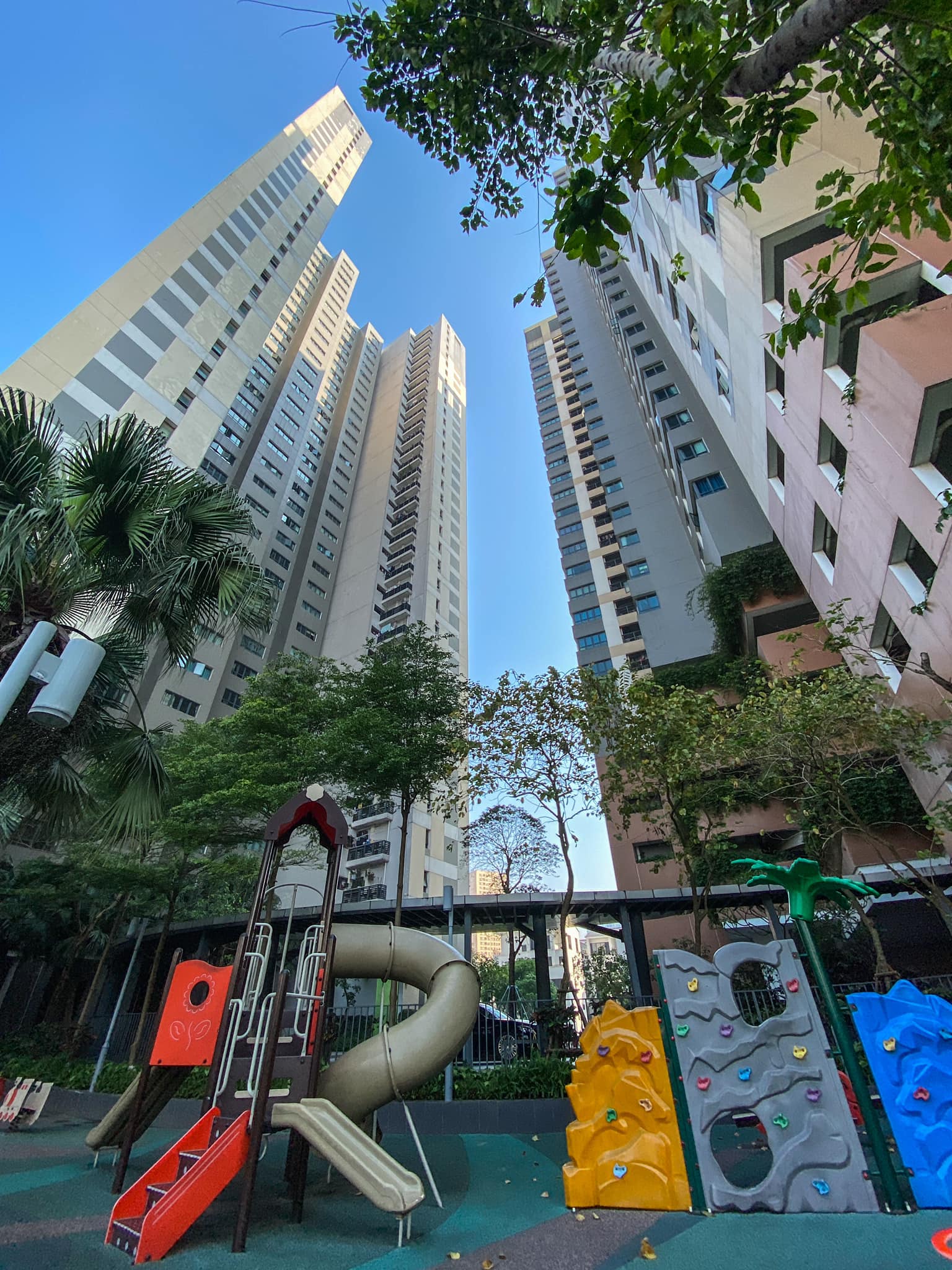 Bán gấp căn hộ tòa B Mulberry Lane 3PN dt 108m2, nhà đẹp giá tốt