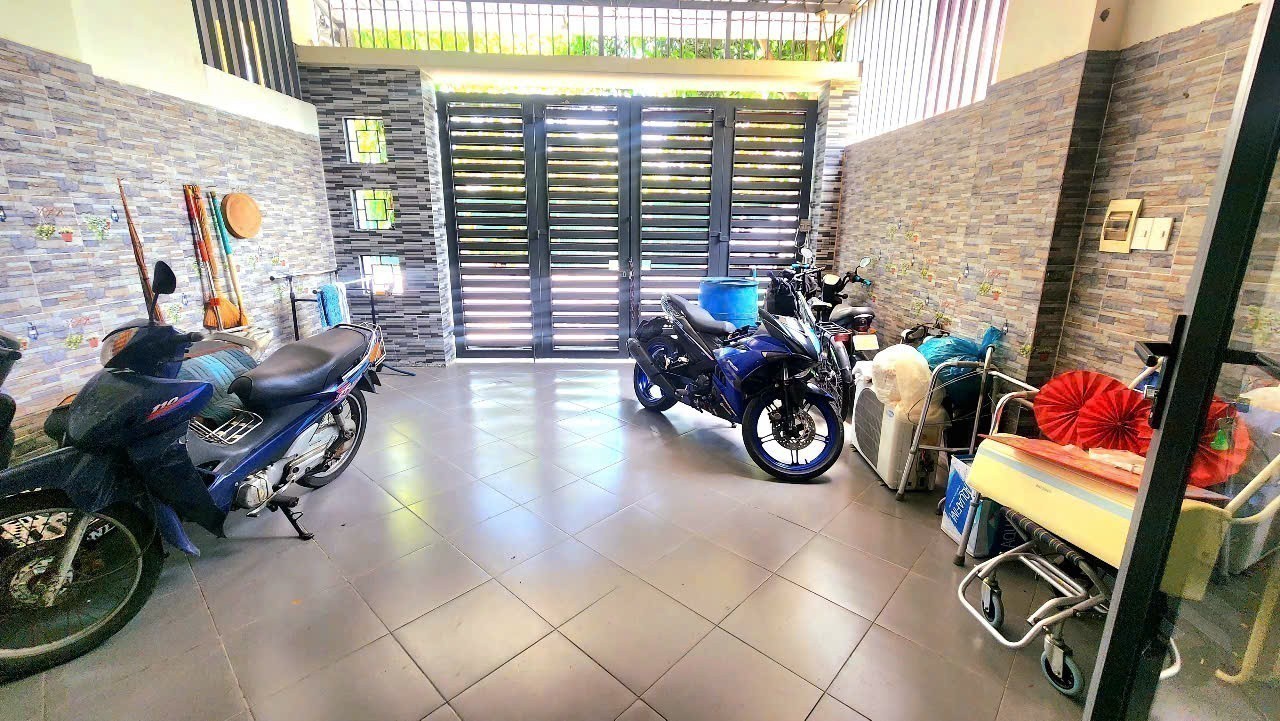 NHÀ MỚI KDT GẦN DỰ ÁN SUN CÓ SẴN SỔ HỒNG 2