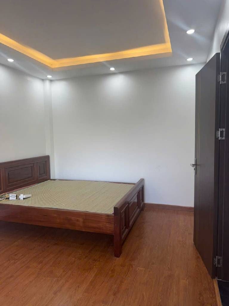 BÁN NHÀ LIÊN MẠC THƯỢNG CÁT – BẮC TỪ LIÊM  NHÀ 5 TẦNG XÂY MỚI  Ô TÔ ĐỖ CỔNG  HƠN 5 TỶ 2