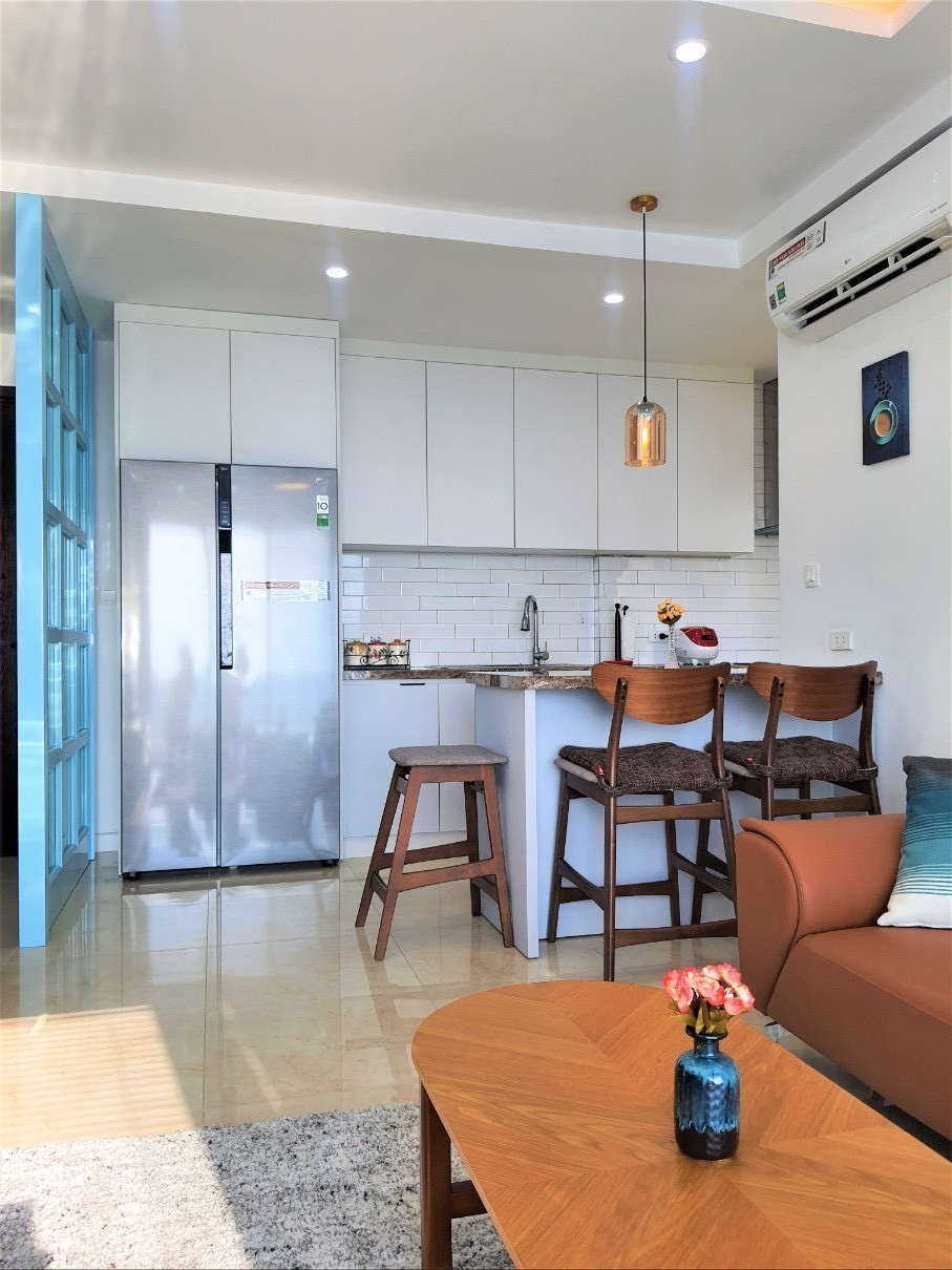 Bán căn hộ 2 NGỦ tại C7 Vinhomes D'Capitale SHLD, giá 9.x tỷ 5