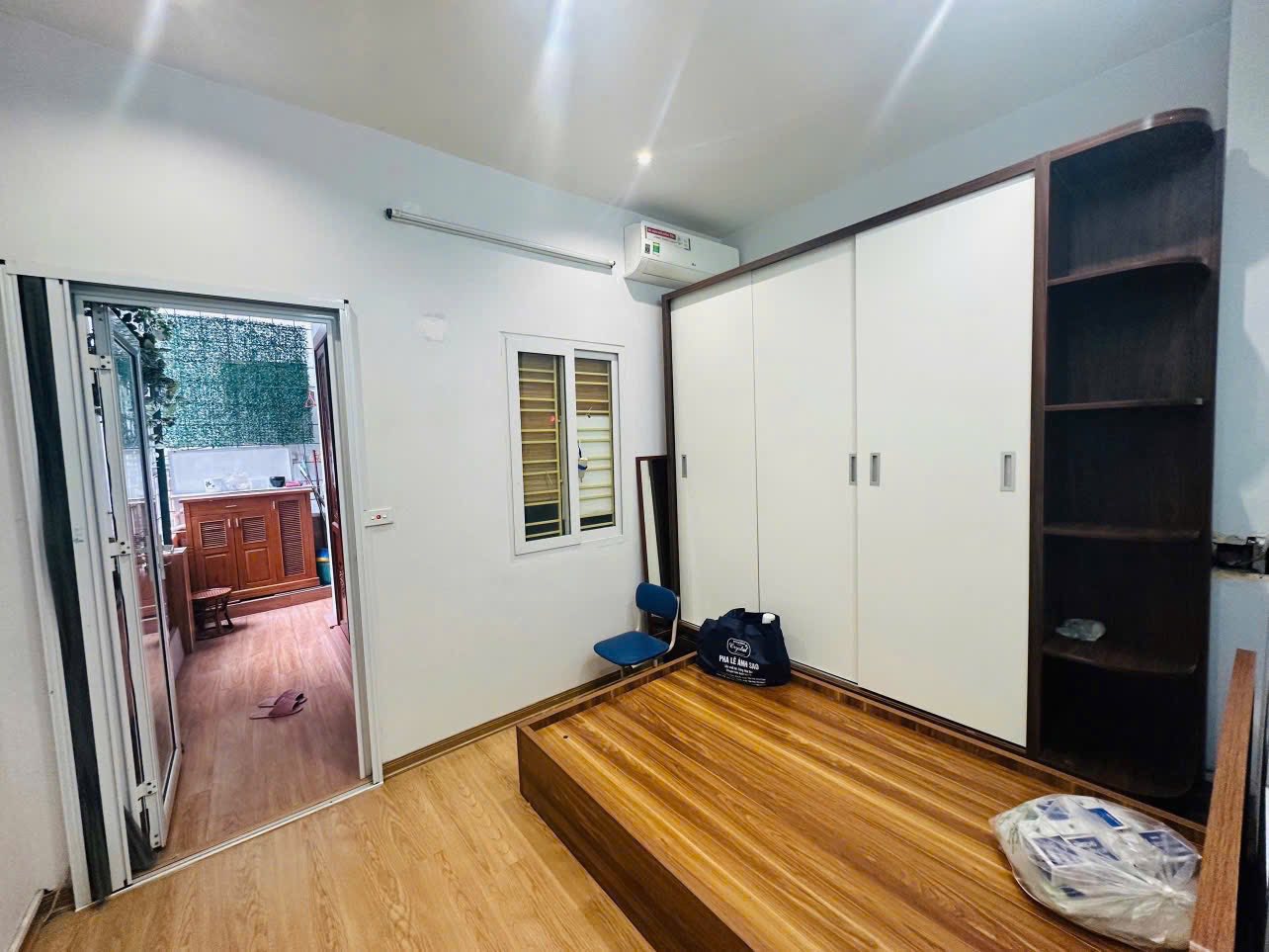 Cho thuê nhà riêng Lương Định Của, Kim Liên,  Đống Đa 50m x 3T NHÀ ĐẸP giá 18 triệu 3