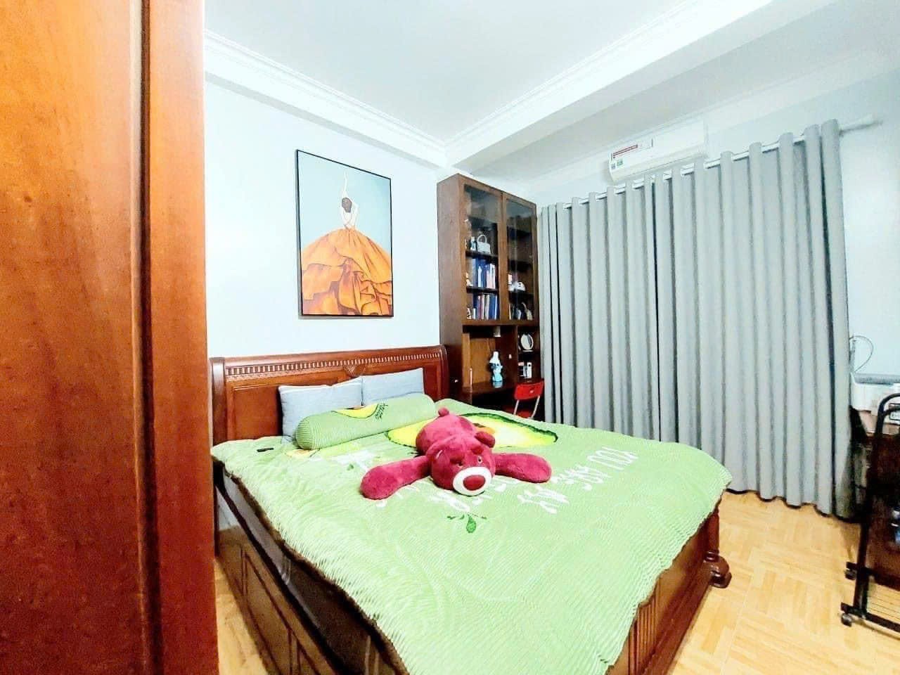 Cho thuê nhà riêng ngõ 12 Chùa Bộc - Đống Đa 40m x 4T, 3PN3VS giá 16 triệu 3