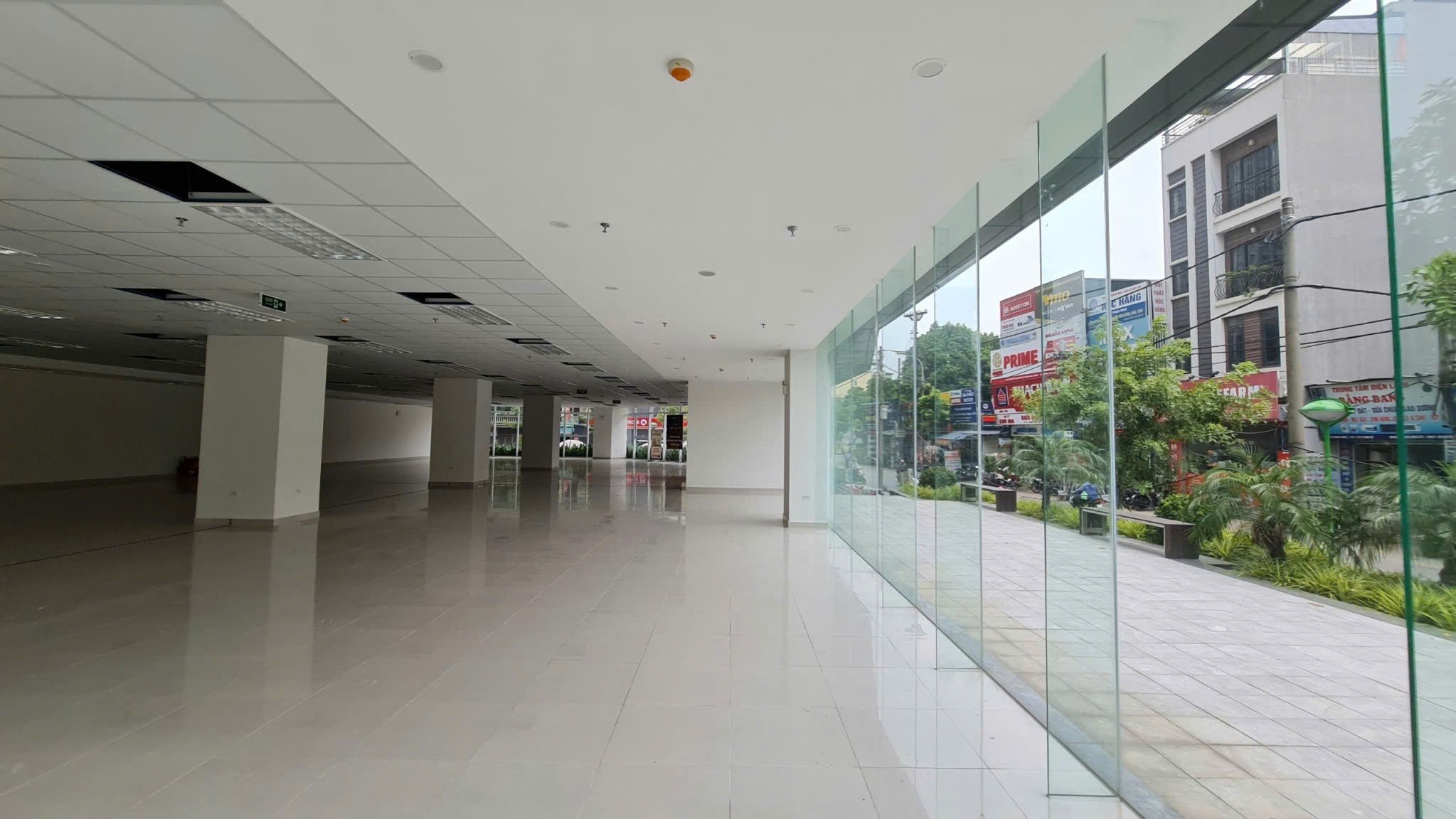 Cho thuê sàn Văn Phòng, Mặt Bằng KInh Doanh tại chân đế T$T số 120 Định Công,Hoàng Mai, HN 4