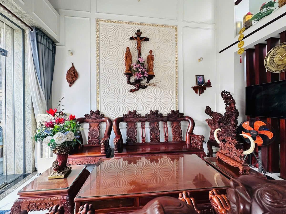 VILLA 4 TẦNG (7X21) GÓC 2 MẶT TIỀN VIP AN HỘI – GÒ VẤP - XE HƠI TRÁNH NHAU 3