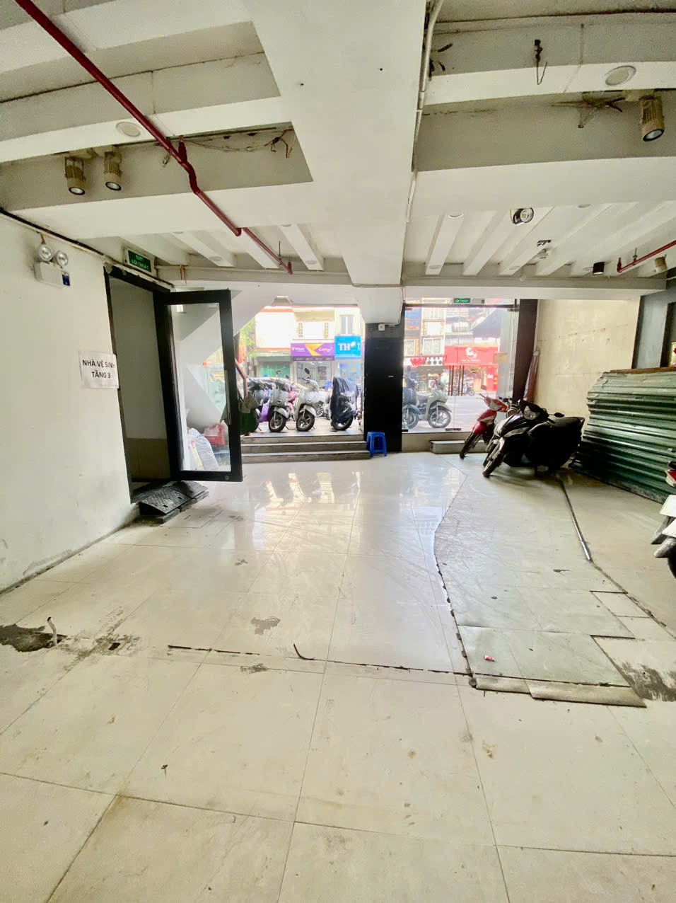 Cho thuê MBKD, Cửa Hàng,Phòng Khám... DT 150m2 mặt tiền 10m Phố Trần Đại Nghĩa, Hai Bà Trưng, HN 5