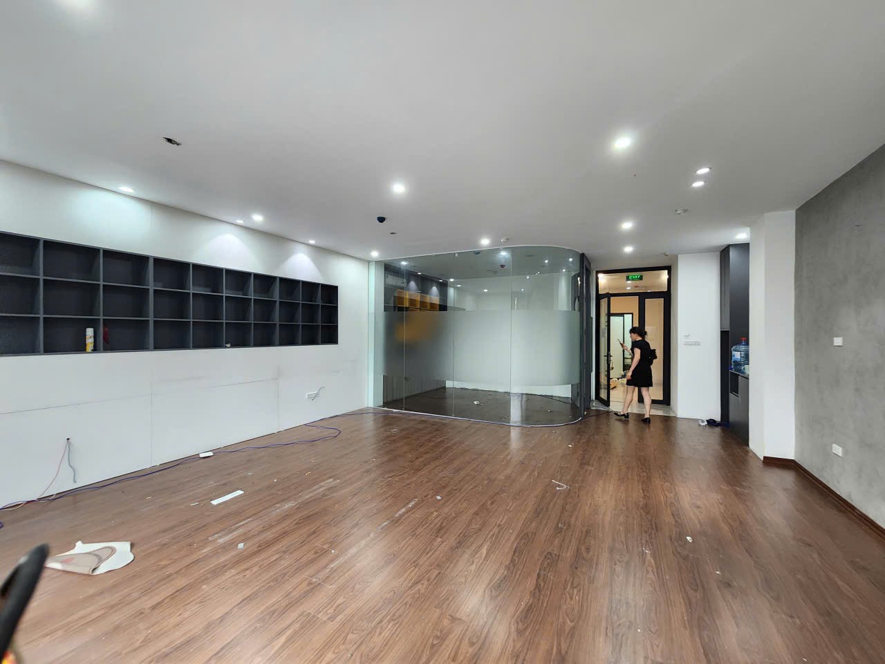 Cho thuê Văn Phòng 60m2 đã setup đầy đủ view Hồ Hoàng Cầu, Đống Đa, Hà Nội. LH. 0866683628 3