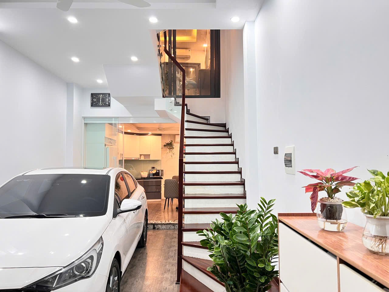 TẤT TAY TRẬN U23 VN - TQ: Bán tháo nhà ngõ 137 Việt Hưng 47m2 x 5T, GIẢM GIÁ 'SỐC' ĐỂ CỨU CHỦ! 2