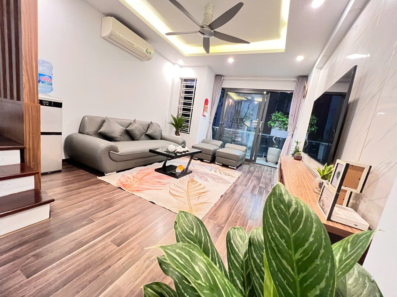 TẤT TAY TRẬN U23 VN - TQ: Bán tháo nhà ngõ 137 Việt Hưng 47m2 x 5T, GIẢM GIÁ 'SỐC' ĐỂ CỨU CHỦ! 18