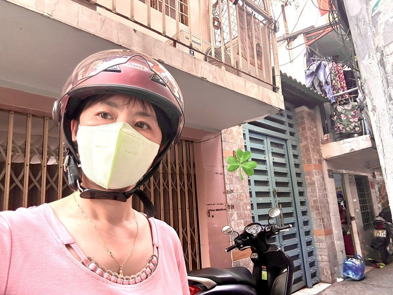 BÁN NHÀ Đ. BẾN VÂN ĐỒN- NHÀ 3 TẦNG- CÁCH 30M RA MT XE HƠI- GIAO THƯƠNG Q8, Q1 CHỈ 2 PHÚT ĐẾN 2