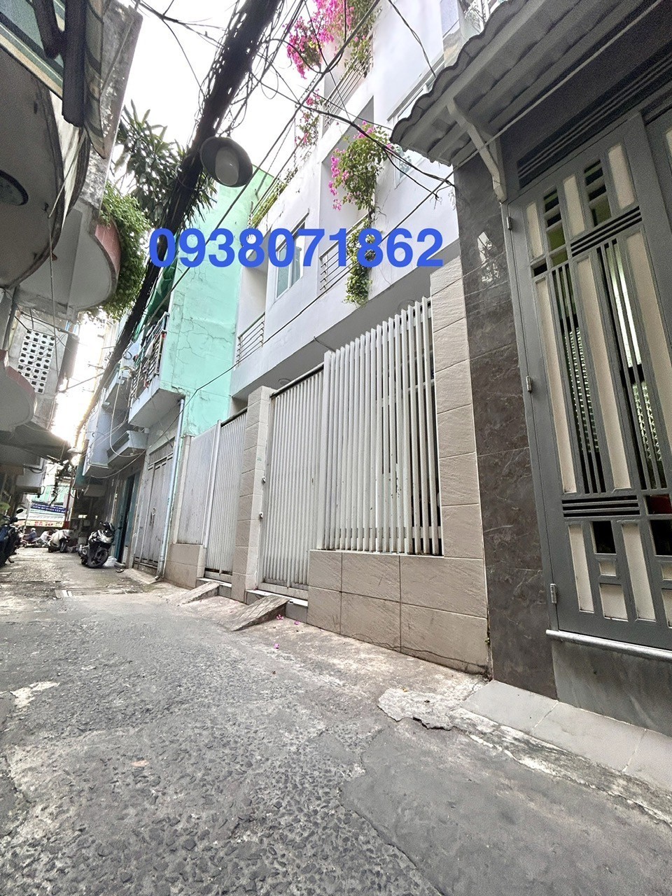 BÁN NHÀ CÁCH VÀI BƯỚC CHÂN RA MT XE HƠI ĐOÀN VĂN BƠ- LƯU THÔNG TÔN ĐẢN- HOÀNG DIỆU- NGUYỄN TẤT 5