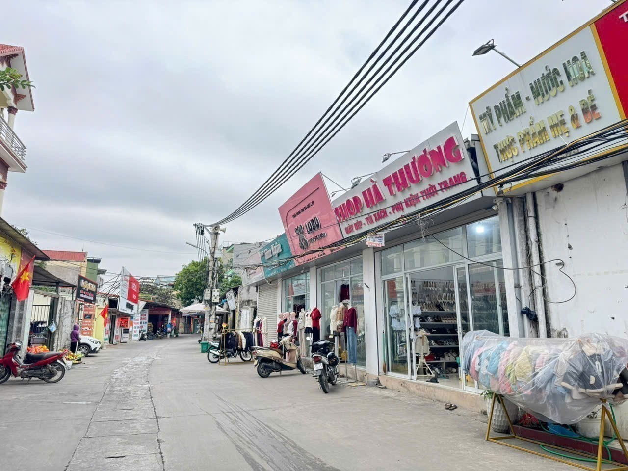 Bán gấp căn nhà C4 mặt tiền kinh doanh sầm uất, thôn Giai Lạc - tổ 2, Quang Minh 2