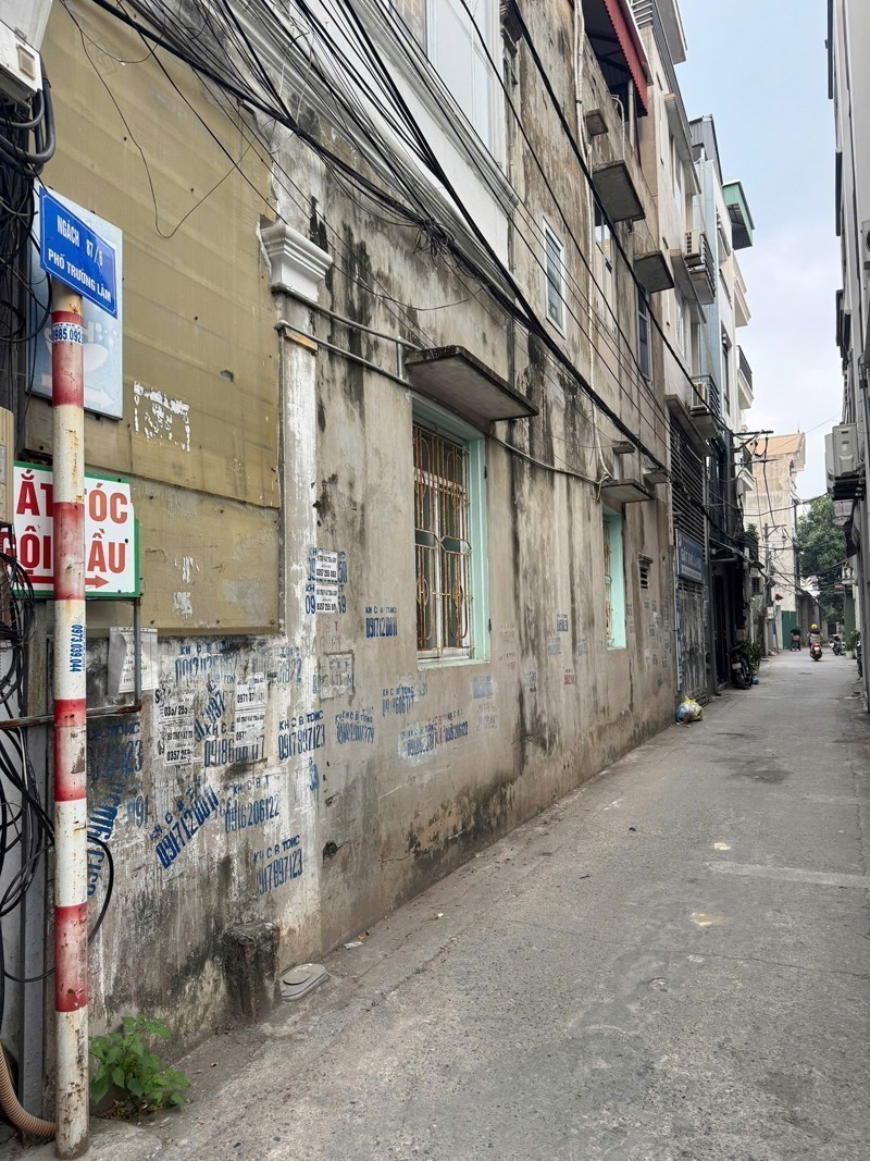 Cần bán 53,5m2 đất trong ngõ 87/6 Trường Lâm. Đường xe moning vào đất, gần 40m Đoàn Khuê