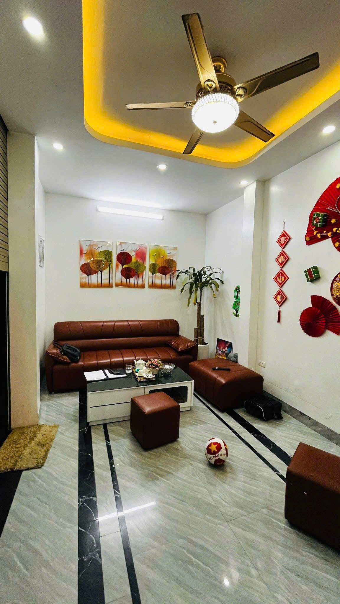 Cần bán Nhà mặt tiền đường Khương Trung, Phường Khương Trung, Diện tích 40m², Giá 10 Tỷ 2