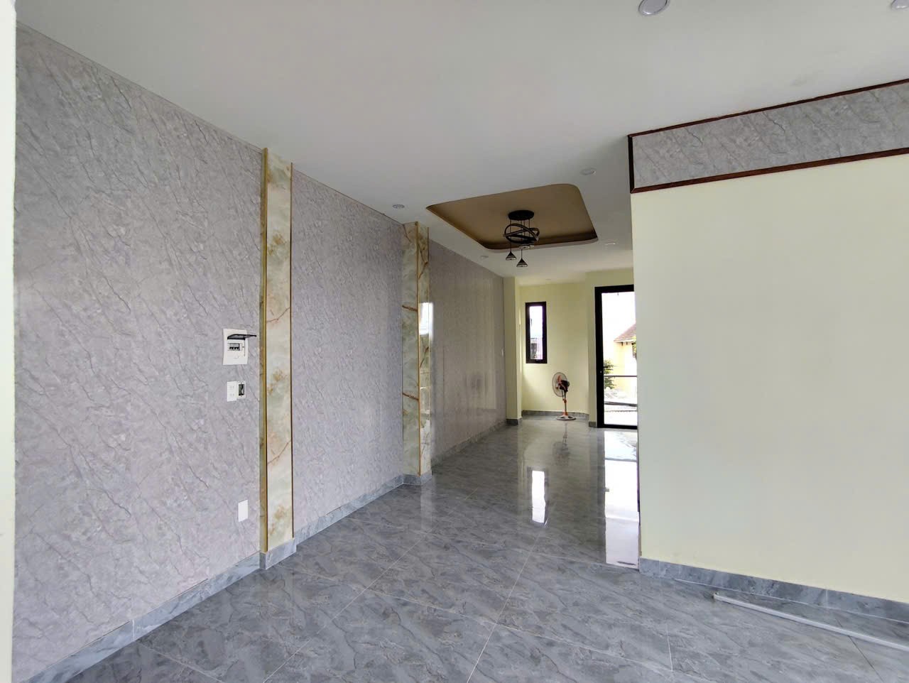 NHÀ XÂY MỚI 100% – TÔN ĐẢN – CĂN GÓC CỰC THOÁNG 5