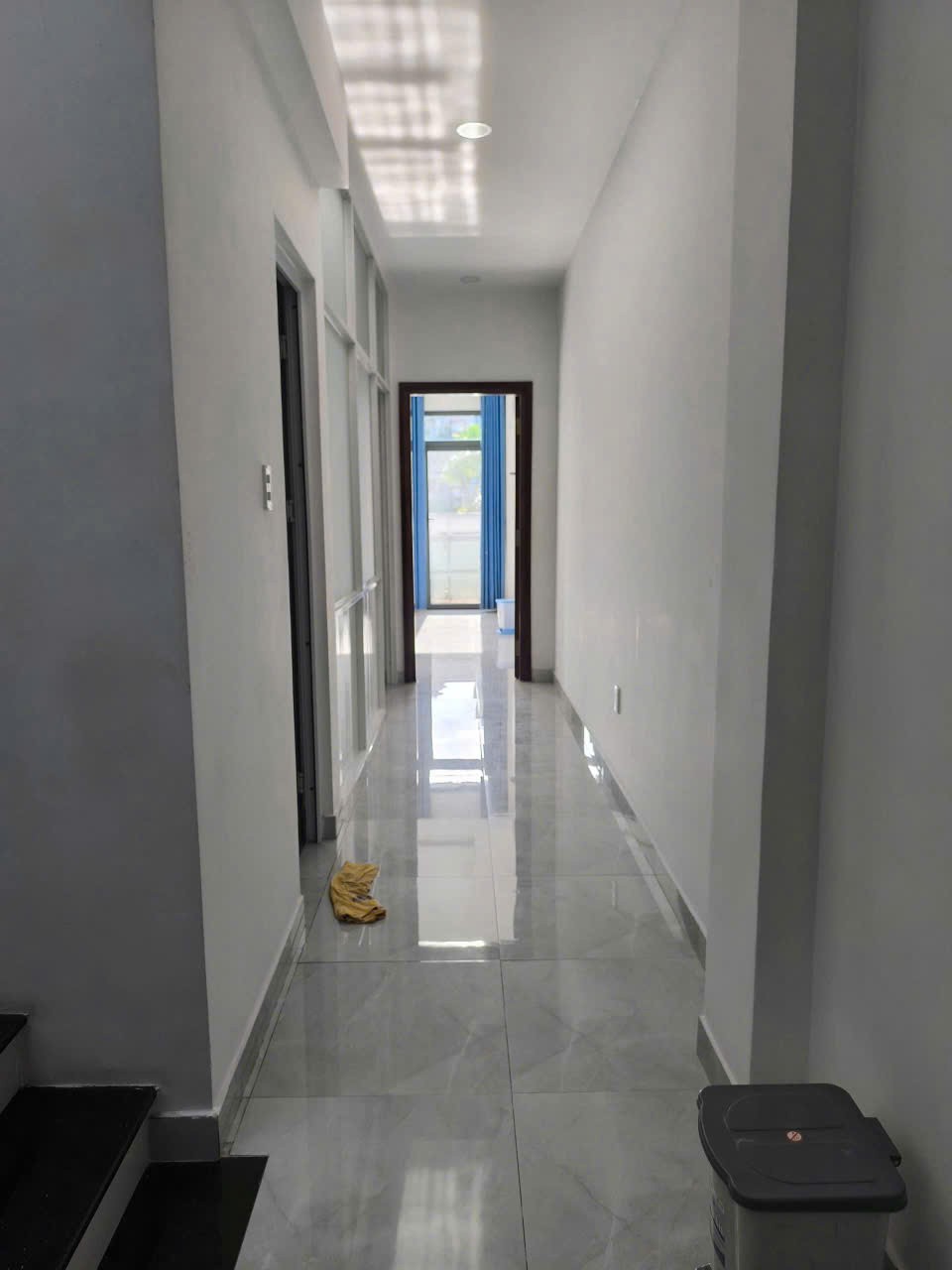 Cho thuê Nhà mặt tiền Dĩ An, Bình Dương, Diện tích 280m², Giá Thương lượng 6
