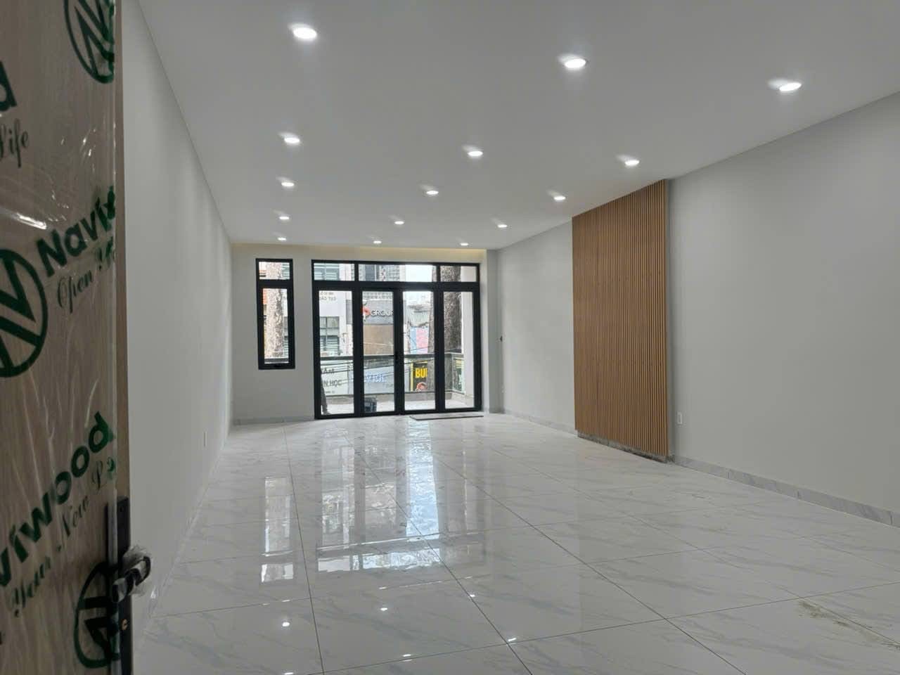 Cần bán Nhà mặt tiền Phường Tân Định, Quận 1, Diện tích 100m², Giá 52 Tỷ 18
