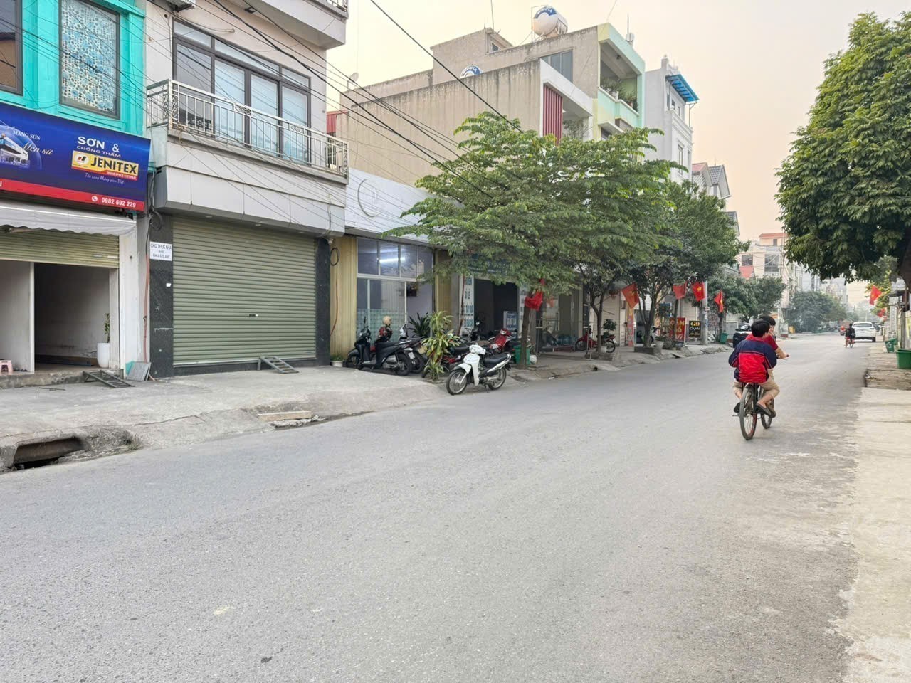 Bán 89m đất tổ 5, Quang Minh, Mê Linh. Trục chính làng, mặt tiền kinh doanh đẹp