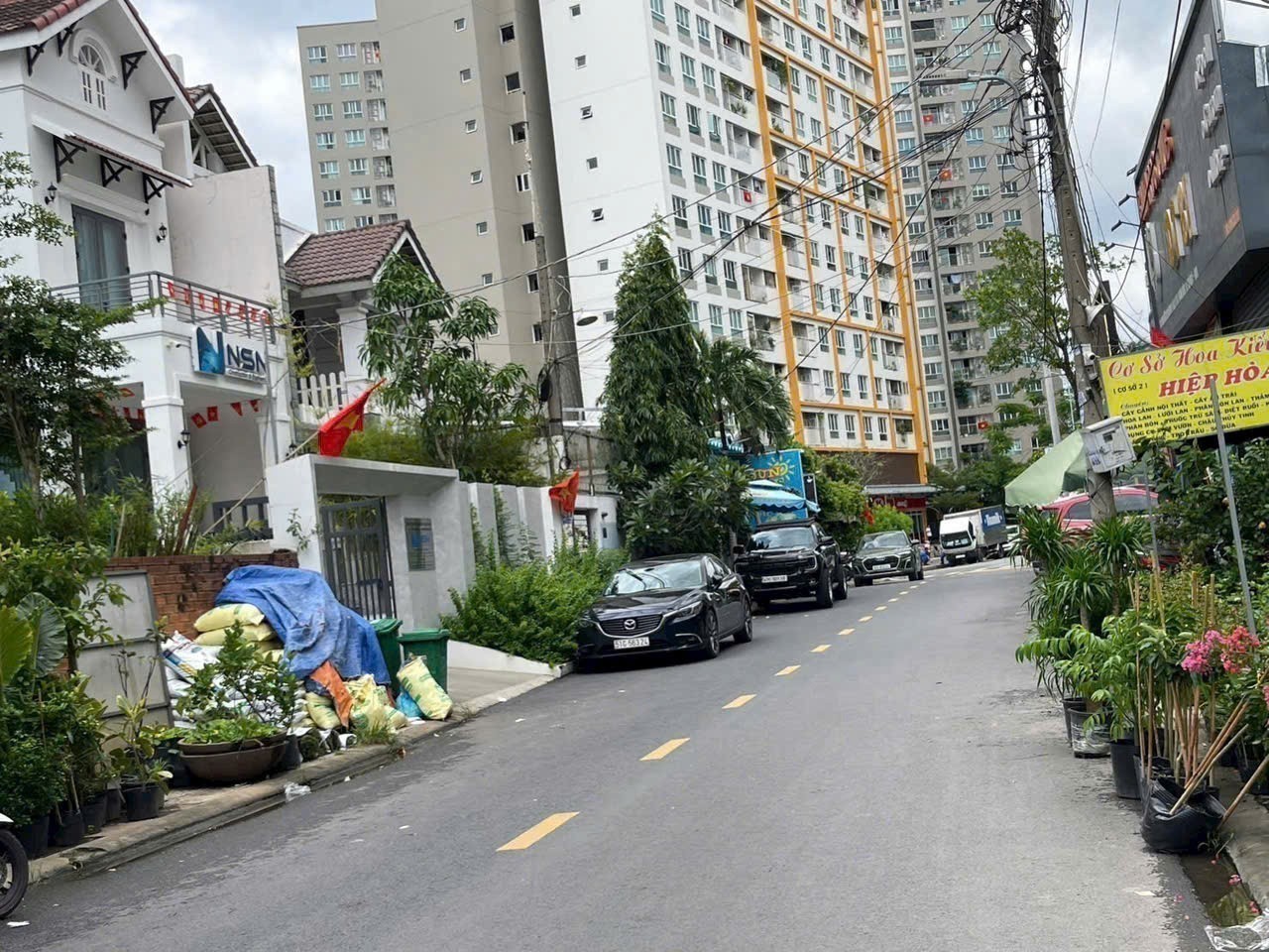 Cần bán Biệt thự Phường Bình Trưng Đông, Quận 2, Diện tích 210m², Giá 29.8 Tỷ 2