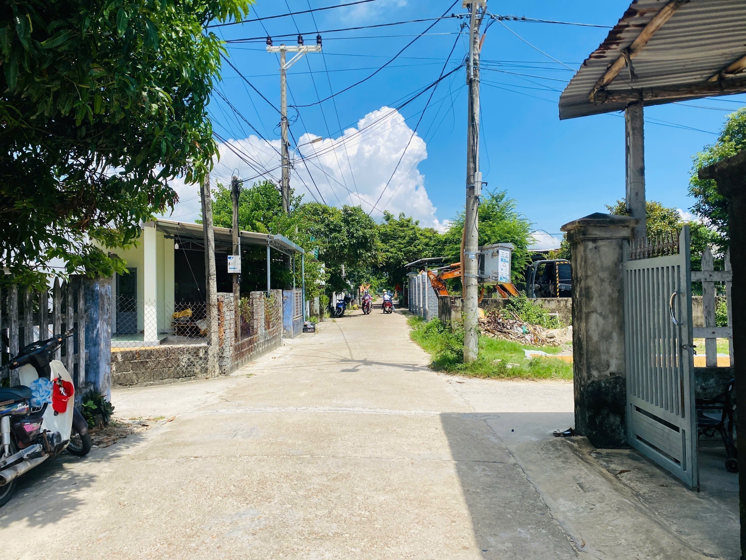 Cần bán Nhà ở, đường Lưu Quang Vũ, Phường Hòa Hải, Diện tích 187m², Giá Thương lượng 20