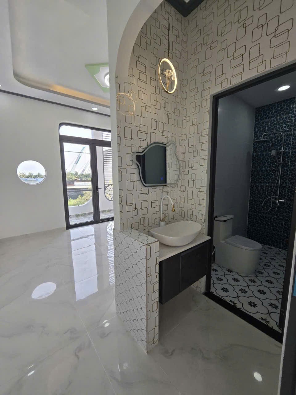 Bán nhà mới xây trong KDC Hoàng Phúc , xã Long Khê dt 81m2 , 2 lầu , 3pn , 3wc giá 3,28 tỷ 7