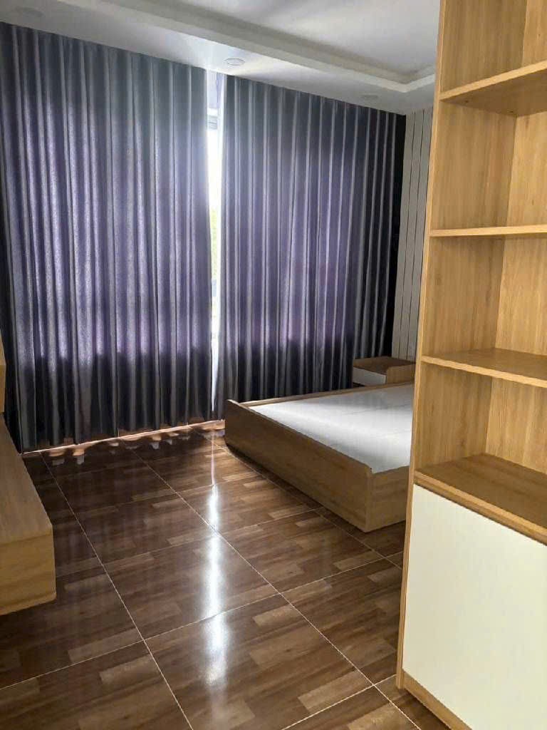 NHÀ BÁN 4 LẦU SÁT MẶT TIỀN - ÔTÔ NGỦ NHÀLÃ XUÂN OAI - TĂNG NHƠN PHÚ A - Q9 4