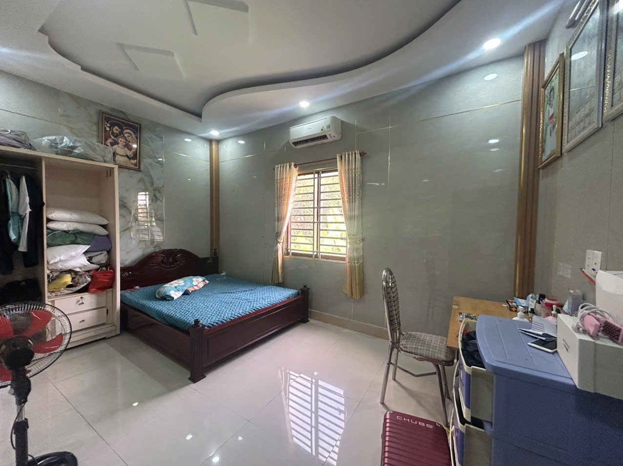 Bán nhà 3 tầng 50m2 đường Số 6, Linh Xuân, Thủ Đức, TP HCM. Giá 4,95 tỷ, sổ hồng chính chủ. 3