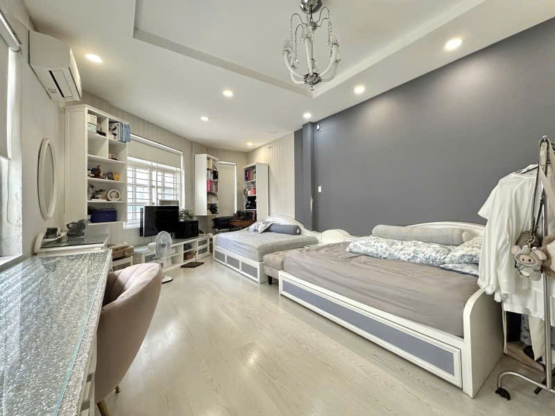 Cần bán Nhà mặt tiền Phường 2, Phú Nhuận, Diện tích 60m², Giá 27 Tỷ 6