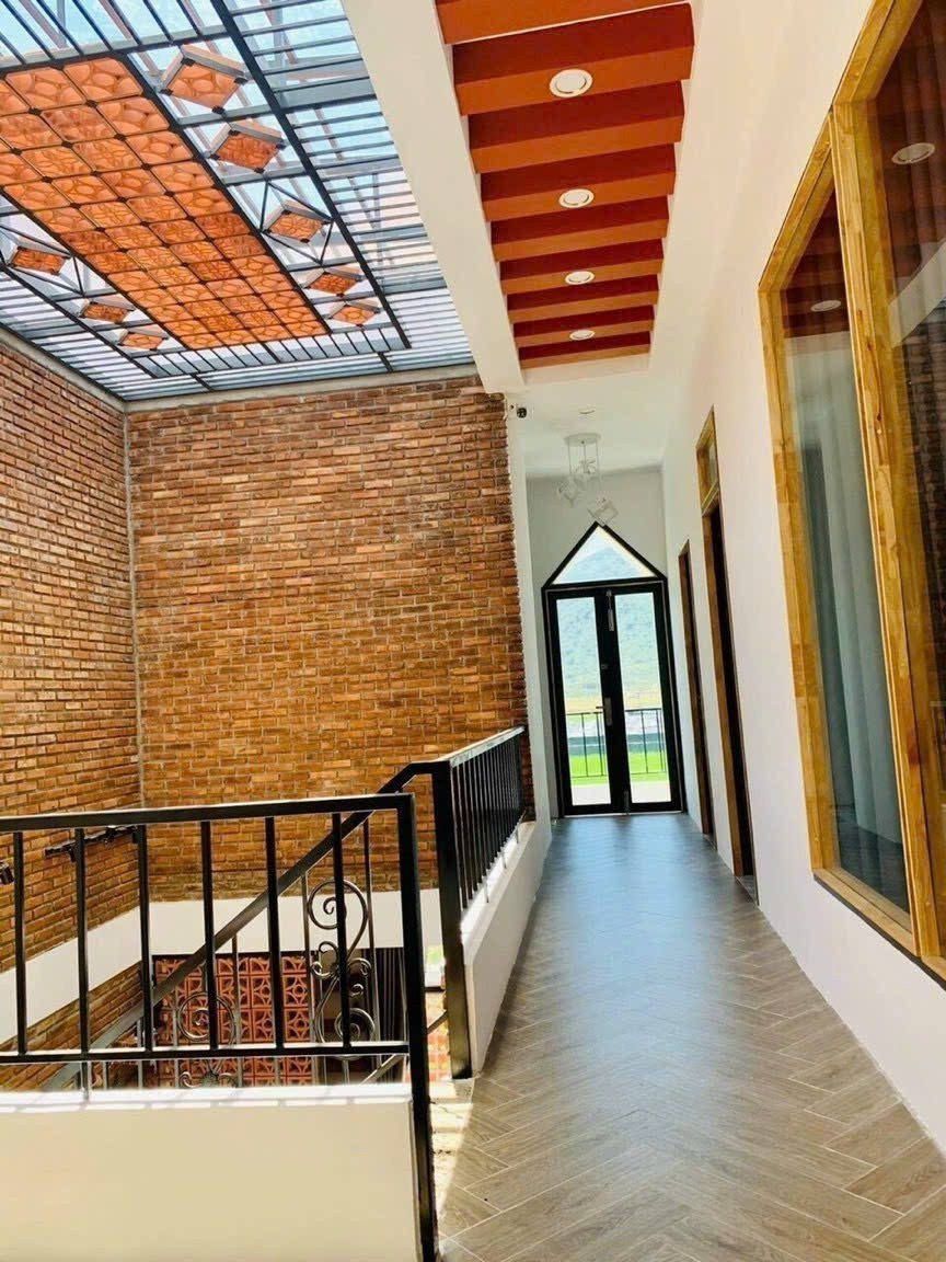 bán nhà mới đẹp đã hoàn công ngang 8m giá tốt Diên Khánh 0985451850