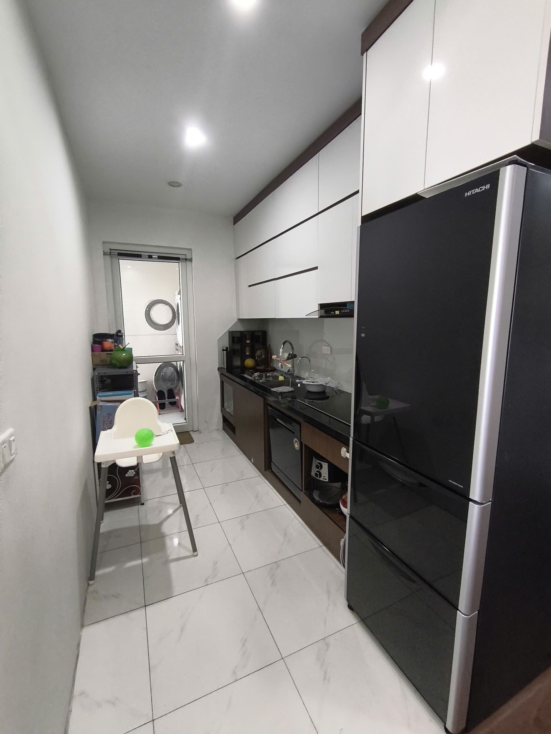 Chính Chủ Bán Gấp Căn Hộ 70m², 2pn, Ban Công Đông Nam View Hồ Thanh Hà 6