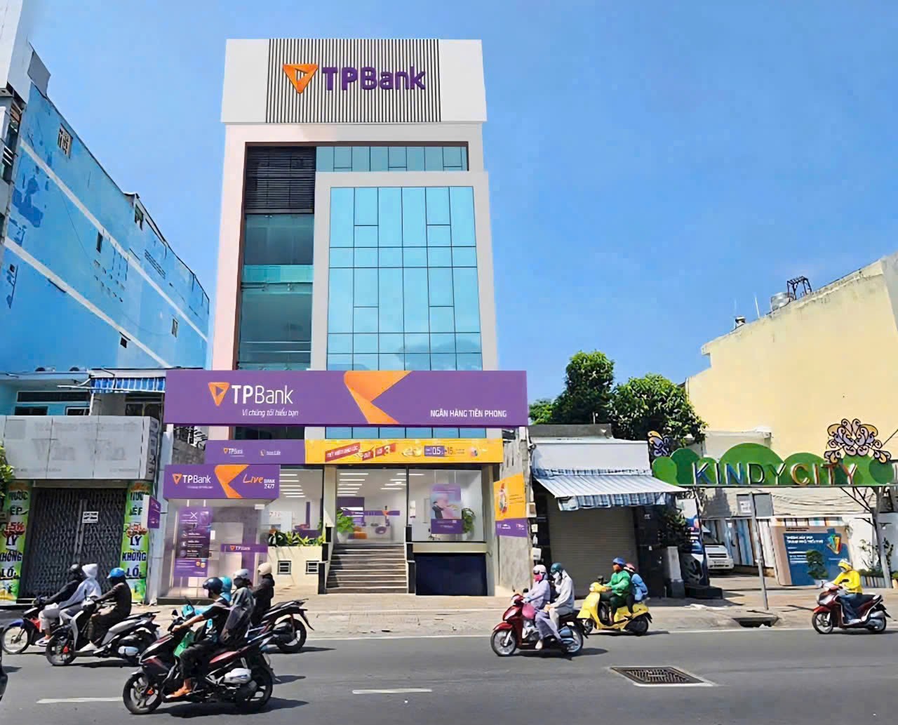 Cần bán Nhà mặt tiền Phường 15, Tân Bình, Diện tích 250m², Giá 110 Tỷ