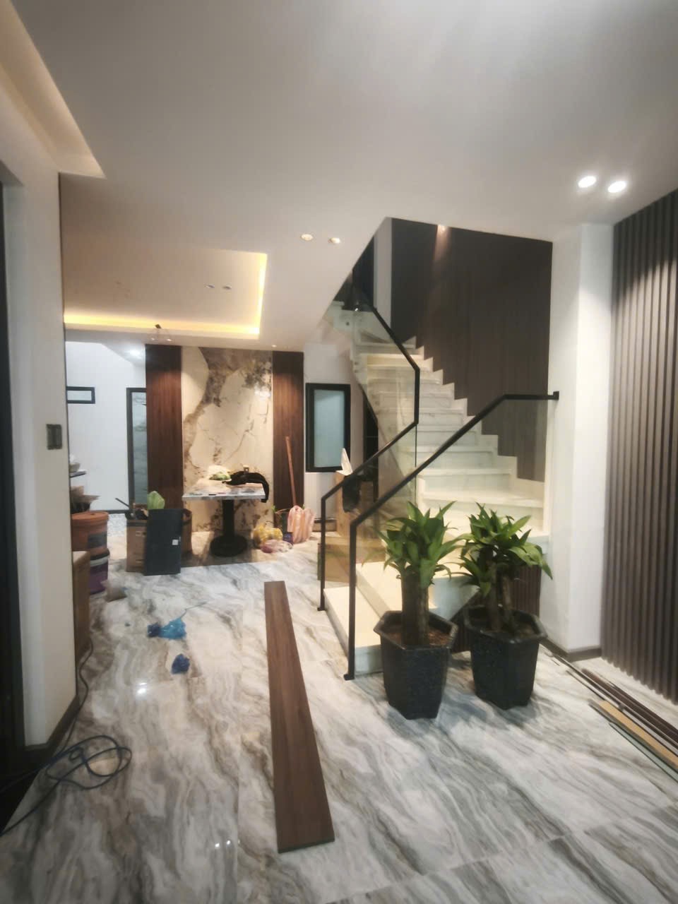 Hiện trạng thái nhà 3 tầng 3 mê