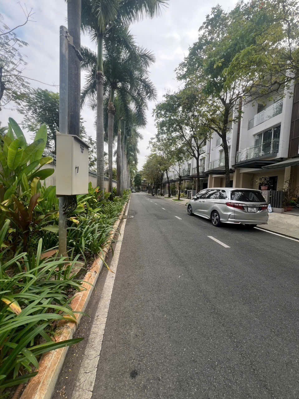 Cho thuê Nhà mặt tiền Phường An Phú, Quận 2, Diện tích 127m², Giá 050 Triệu/tháng 2