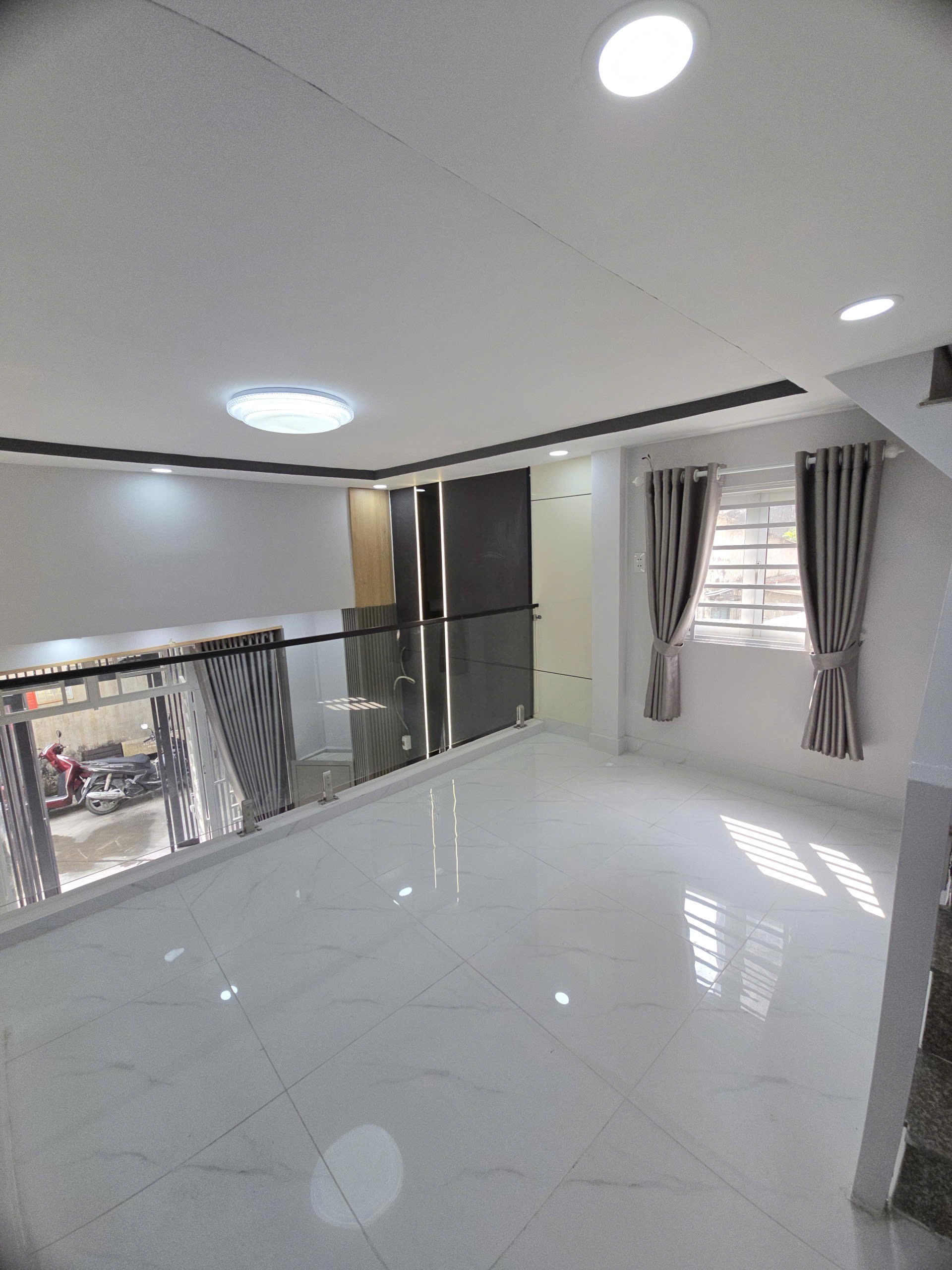 HẺM XE HƠI LŨY BÁN BÍCH GIÁP Q11-Q6 28M2 3 TẦNG SHR CHỈ 3.5 TỶ 4