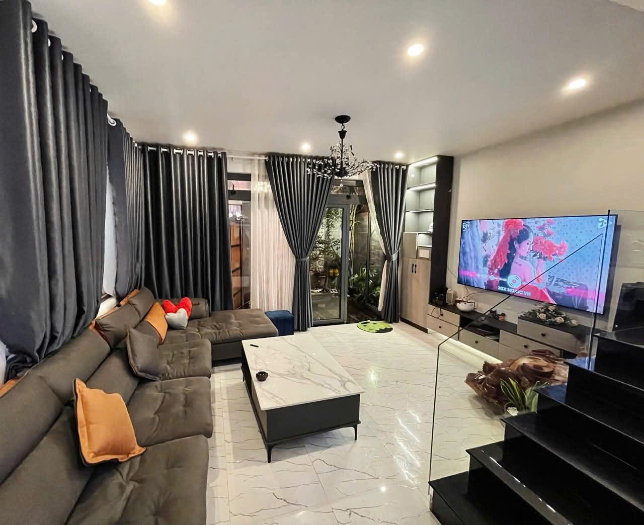 CHO THUÊ VILLA TRẦN HƯNG ĐẠO – P.10, TP. ĐÀ LẠT GIÁ 20TR 3