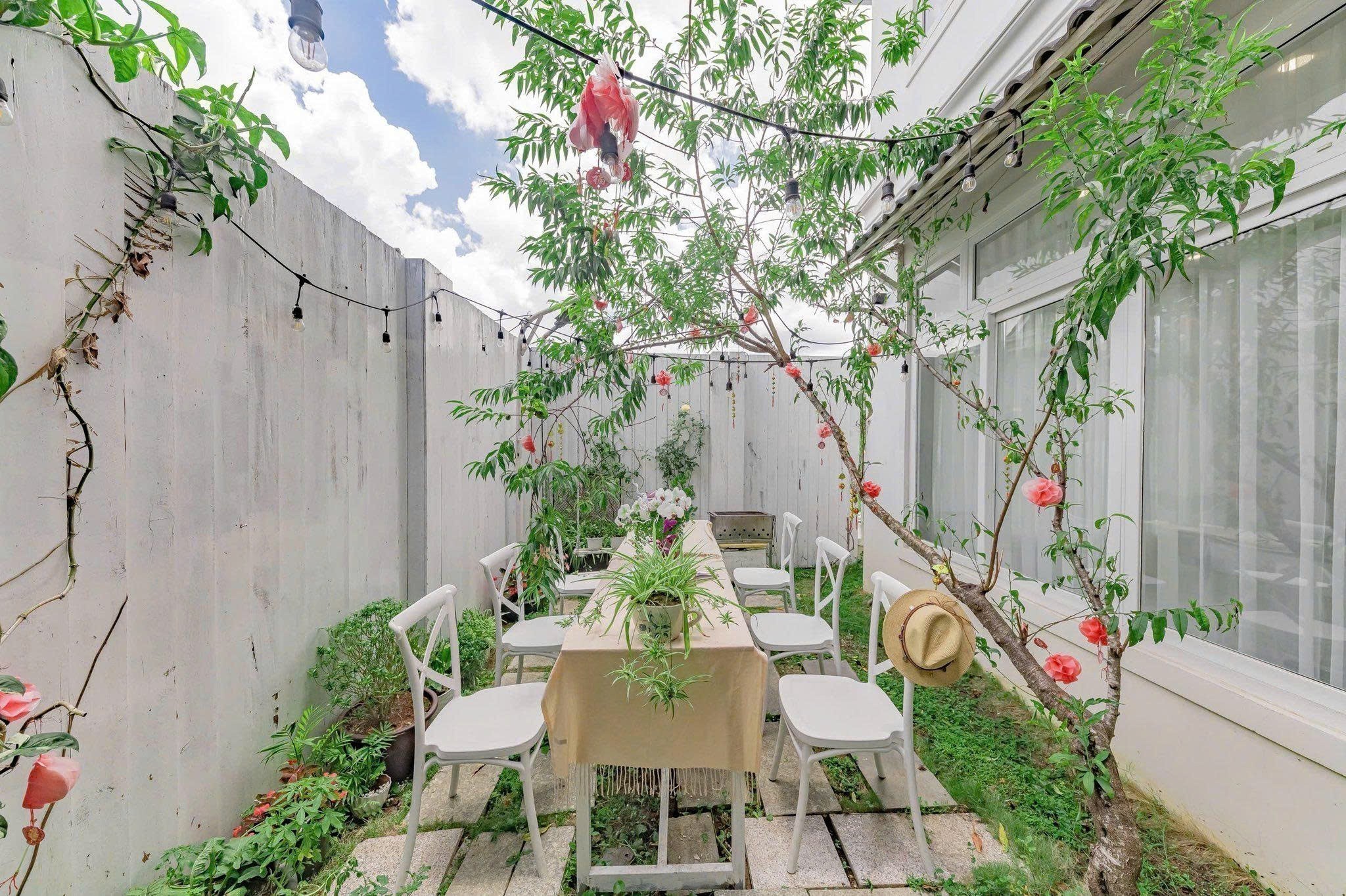 Cho thuê villa sân vườn đường Quang Trung Phường 9 Đà Lạt giá 28 triệu 2