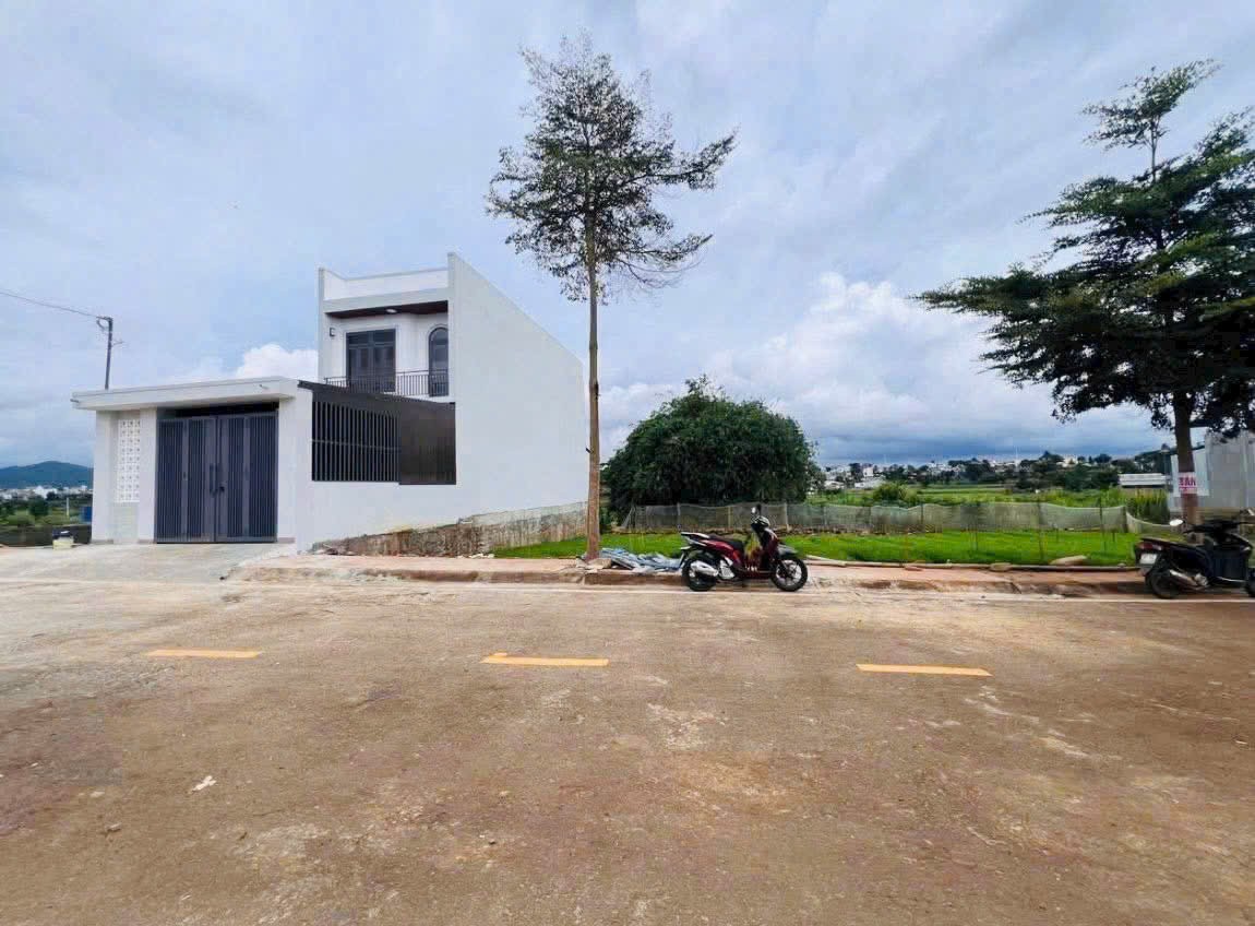 Bán 131m2 đất thổ cư thôn Nghĩa Hiệp xã Liên Hiệp  Đức Trọng Lâm Đồng 1,4 tỷ 2