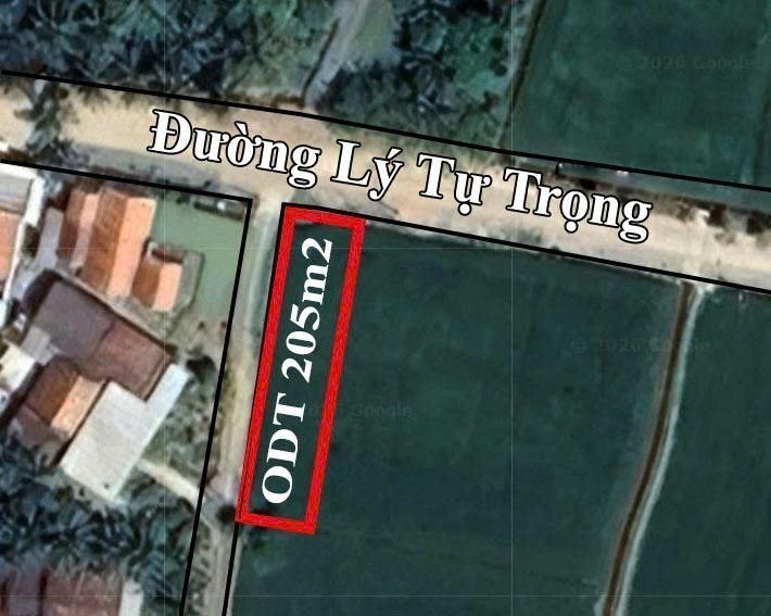 Bán đất vuông vắn mặt tiền Lý Tự Trọng Phường Hòa Thắng Khánh Hòa 0985451850 3