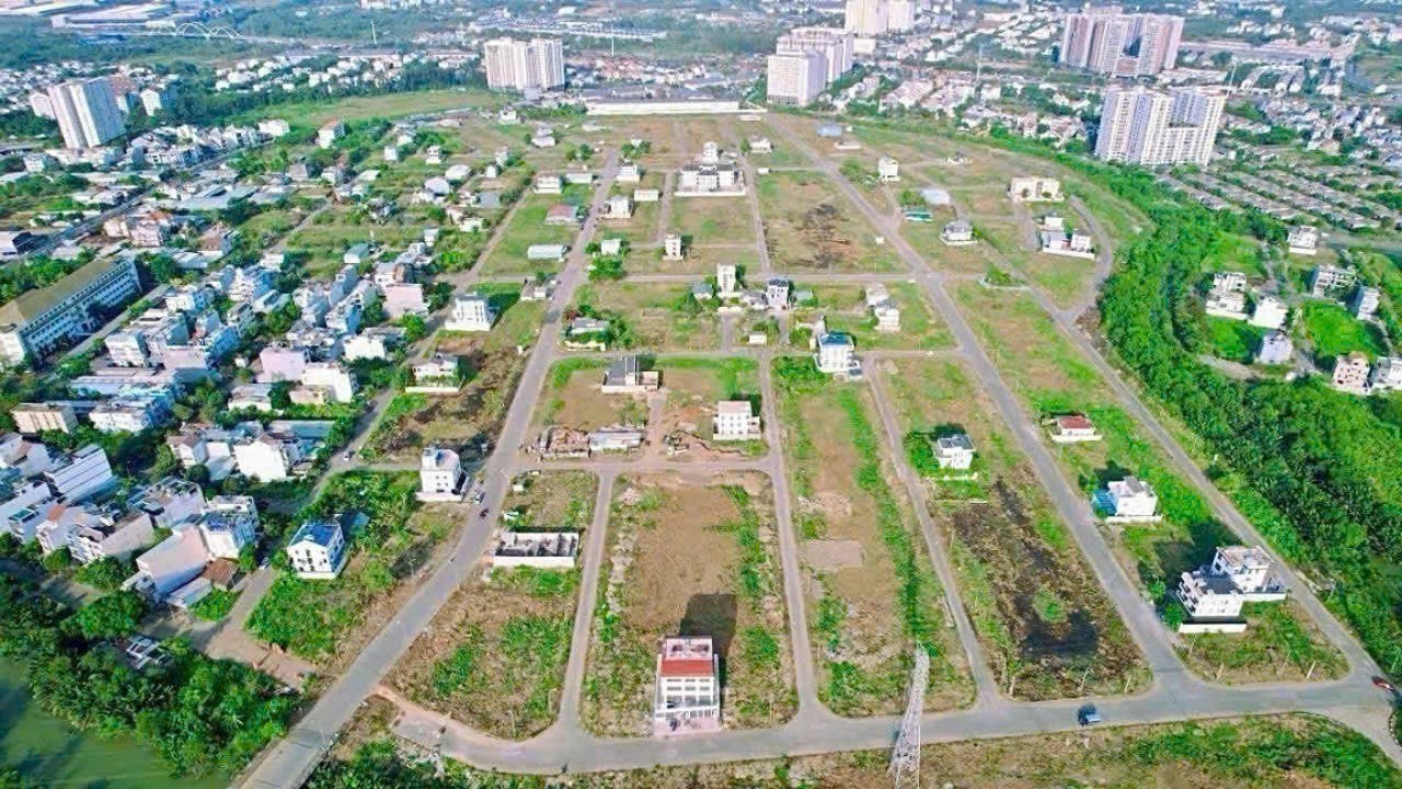 Cần bán Đất Phường Phước Long B, Quận 9, Diện tích 333m², Giá 95 Triệu/m²